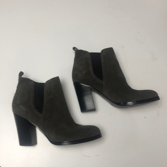 Marc Fisher MF Saint suede booties - Picture 4 of 9